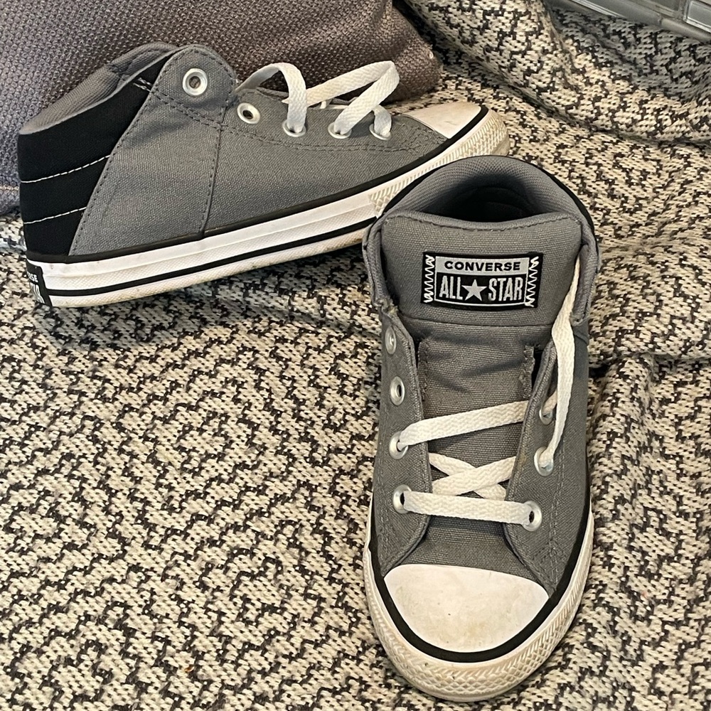 Youth Converse